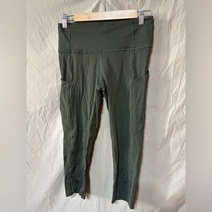 Lululemon Fast & Free Crop II *Nulux 18” leggings size 8